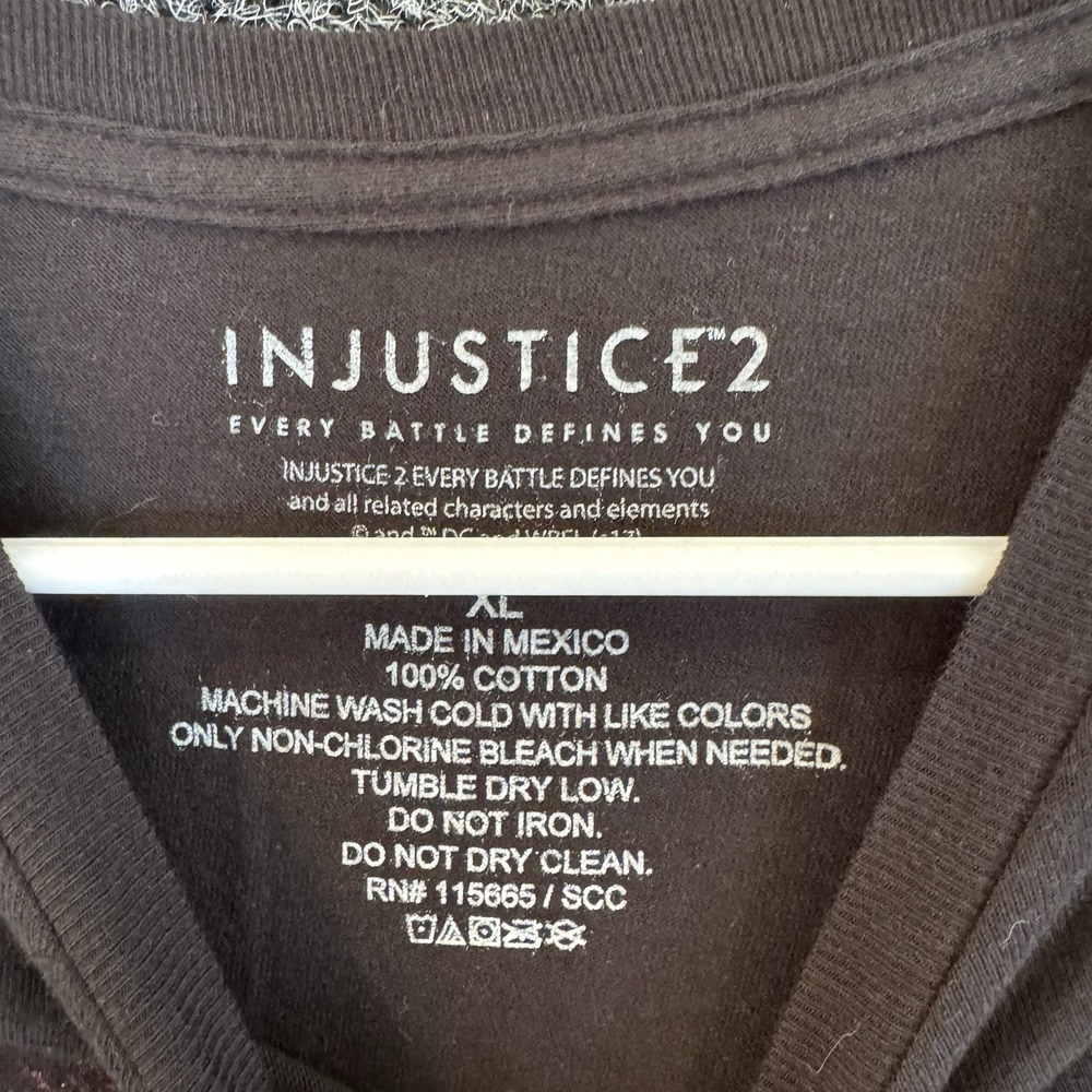 INJUSTICE 2 T SHIRT MENS XL BATMAN SUPERMAN DC COMICS LOOTCRATE BLACK - Picture 3 of 6